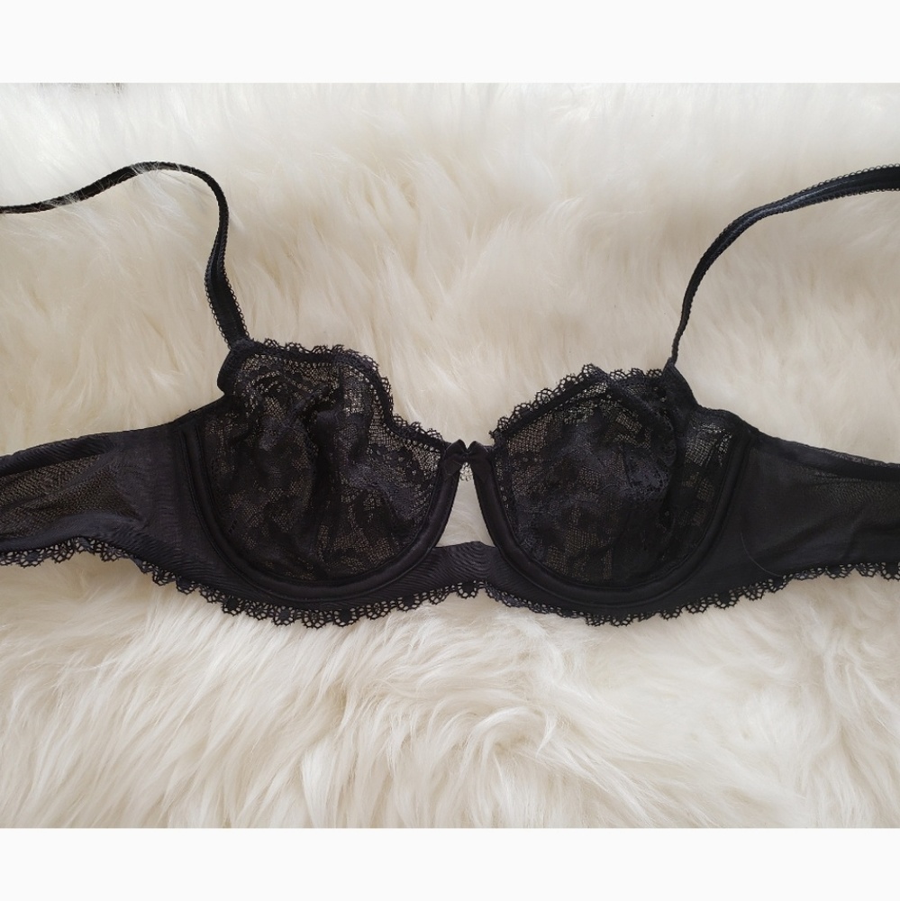 Victoria's Secret Black Lace Bra Very Sexy Balconet Unlined Bra 34B